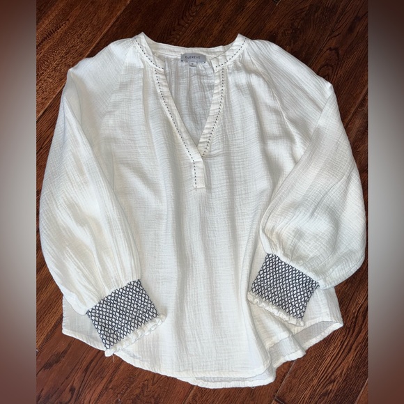 Evereve Mariah Gauze Top White Size Medium NWOT - Picture 2 of 5